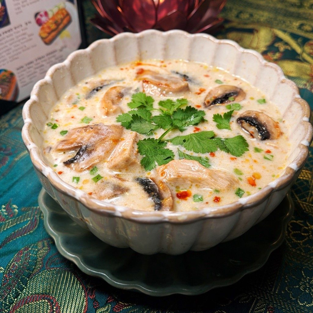 Tom Kha.