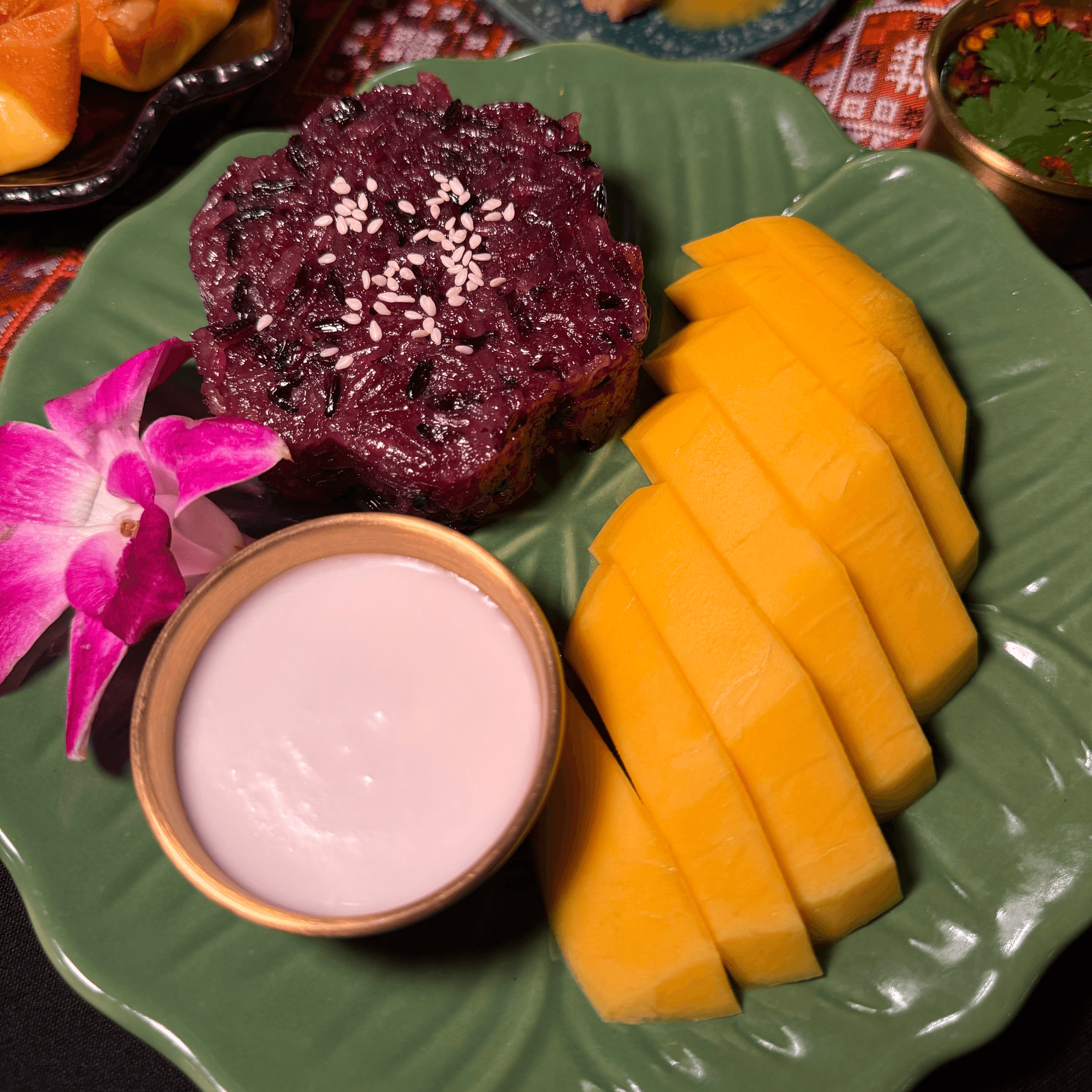 Mango w/ sticky rice.